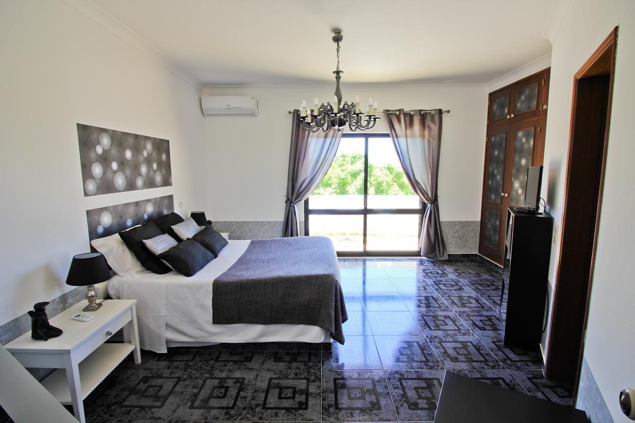 Suite Thing Hostel Lagos Ngoại thất bức ảnh