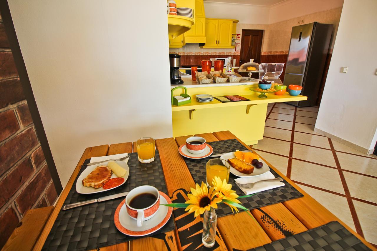 Suite Thing Hostel Lagos Ngoại thất bức ảnh