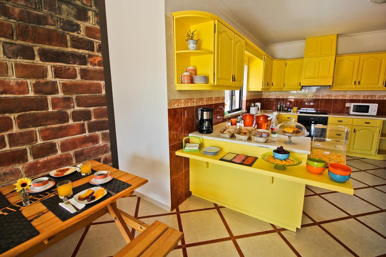 Suite Thing Hostel Lagos Ngoại thất bức ảnh