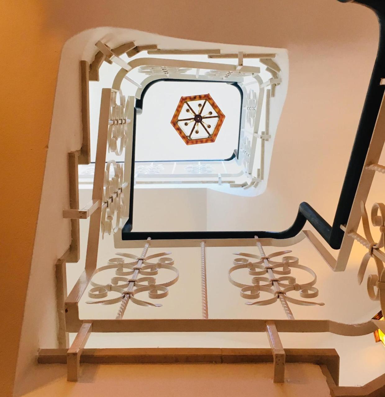 Suite Thing Hostel Lagos Ngoại thất bức ảnh